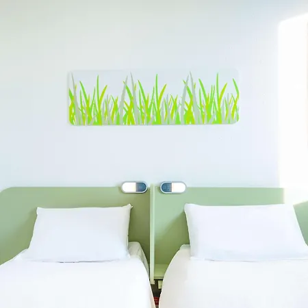 Ibis Budget Lyon Gerland Exterior photo